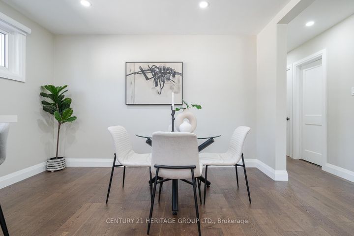 Photo 14 at 254 Demaine Crescent, Crosby, Richmond Hill