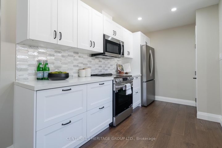 Photo 17 at 254 Demaine Crescent, Crosby, Richmond Hill