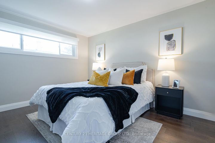 Photo 20 at 254 Demaine Crescent, Crosby, Richmond Hill