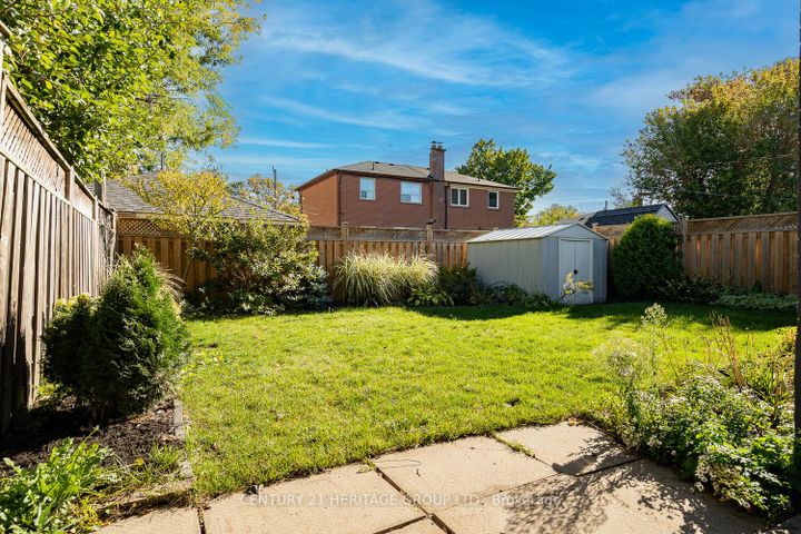 Photo 42 at 254 Demaine Crescent, Crosby, Richmond Hill
