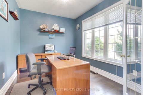 Photo 17 at 30 Conover Avenue, Bayview Northeast, Aurora