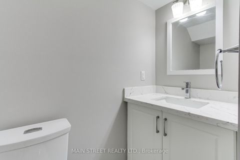 Photo 37 at 30 Conover Avenue, Bayview Northeast, Aurora