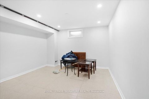 Photo 21 at 11 - 2 Liszt Gate, Hillcrest Village, Toronto