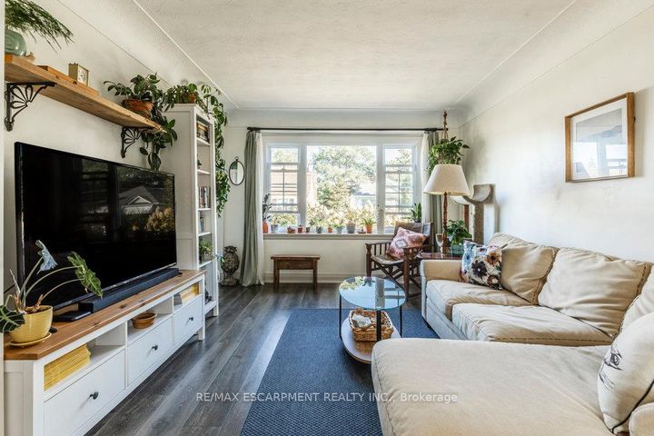 Photo 3 at 80 East 39th Street, Raleigh, Hamilton
