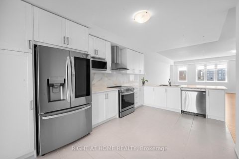 Photo 13 at 55 Delano Way, Woodland Hill, Newmarket