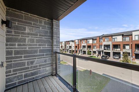 Photo 14 at 55 Delano Way, Woodland Hill, Newmarket