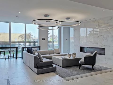 Photo 18 at 415 - 185 Deerfield Road, Central Newmarket, Newmarket