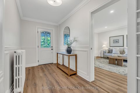 Photo 2 at 232 Sixth Street, New Toronto, Toronto