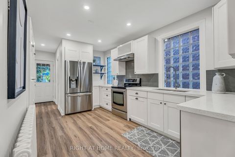 Photo 9 at 232 Sixth Street, New Toronto, Toronto