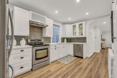 Photo 10 at 232 Sixth Street, New Toronto, Toronto