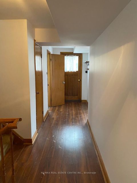Photo 0 at 462 Scarsdale Crescent, WO West, Oakville