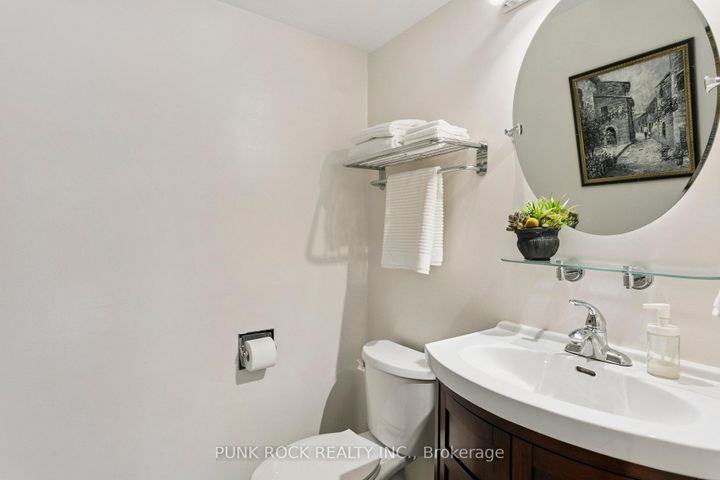 Photo 22 at 4161 Claypine Rise, Rathwood, Mississauga