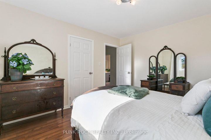 Photo 29 at 4161 Claypine Rise, Rathwood, Mississauga