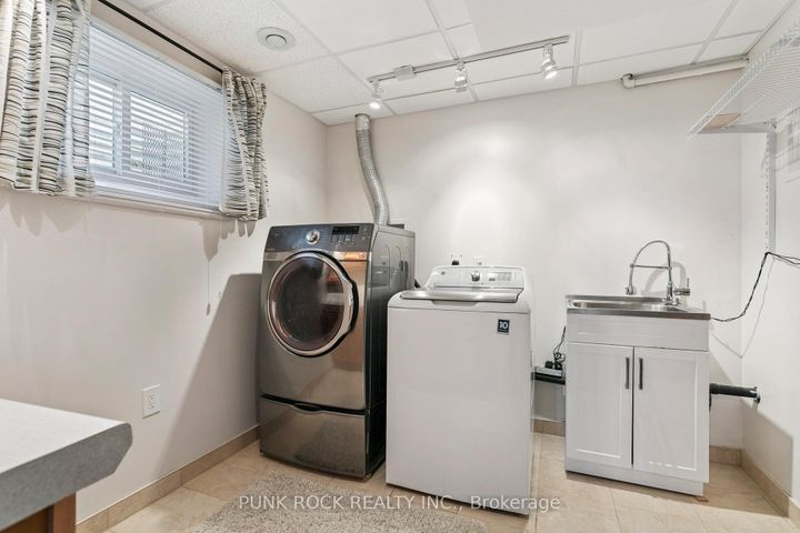 Photo 40 at 4161 Claypine Rise, Rathwood, Mississauga