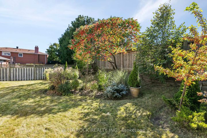 Photo 45 at 4161 Claypine Rise, Rathwood, Mississauga