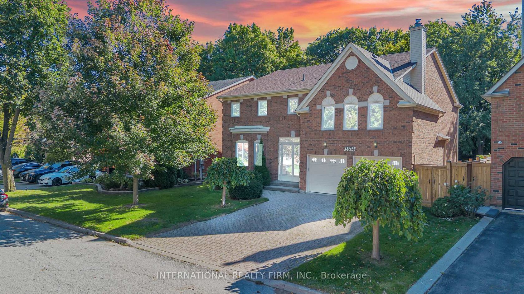 3674 St. Laurent Court, Erin Mills, Mississauga 