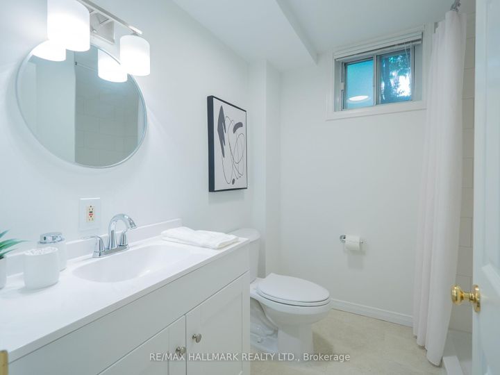 Photo 34 at 34 Guernsey Drive, Etobicoke West Mall, Toronto