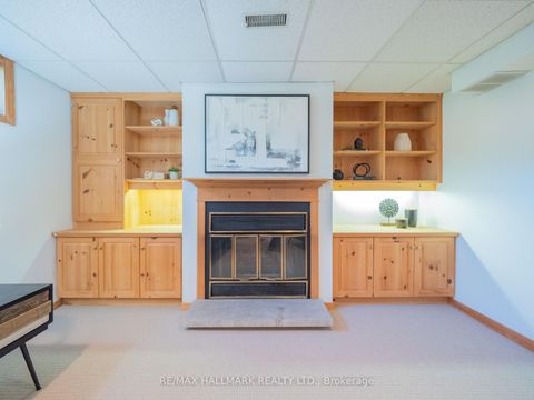 Photo 29 at 34 Guernsey Drive, Etobicoke West Mall, Toronto