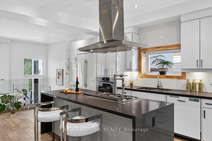 Photo 7 at 64 Larwood Boulevard, Cliffcrest, Toronto