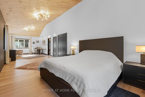 Photo 14 at 15415 Jane Street, Rural King, King