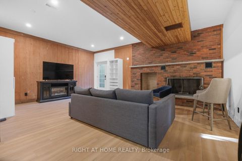 Photo 16 at 15415 Jane Street, Rural King, King