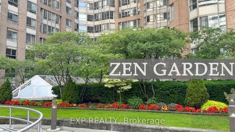 Photo 22 at 817 - 711 Bay Street, Bay Street Corridor, Toronto