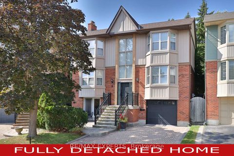 Photo 0 at 4 Amos Maynard Circle, West Woodbridge, Vaughan