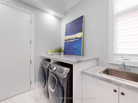 Photo 13 at 266 Touch Gold Crescent, Bayview Southeast, Aurora