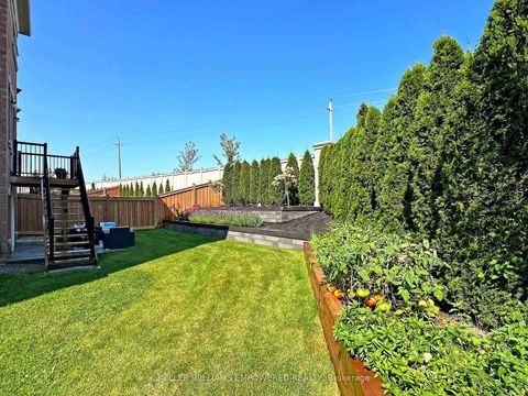 Photo 49 at 266 Touch Gold Crescent, Bayview Southeast, Aurora