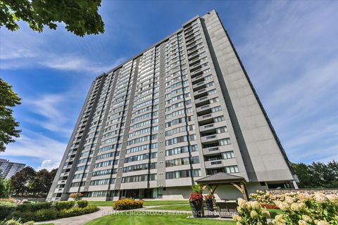 Photo 1 at 308 - 2330 Bridletowne Circle, L'Amoreaux, Toronto