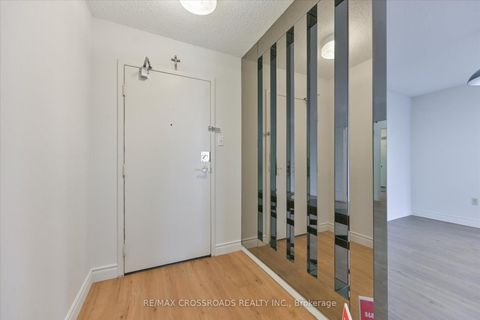 Photo 6 at 308 - 2330 Bridletowne Circle, L'Amoreaux, Toronto