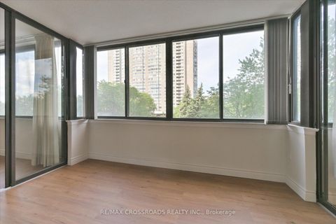 Photo 14 at 308 - 2330 Bridletowne Circle, L'Amoreaux, Toronto