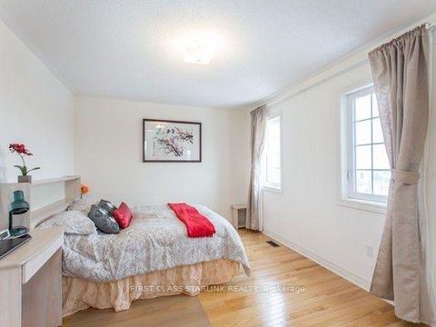 Photo 12 at 63 Aikenhead Avenue, Westbrook, Richmond Hill