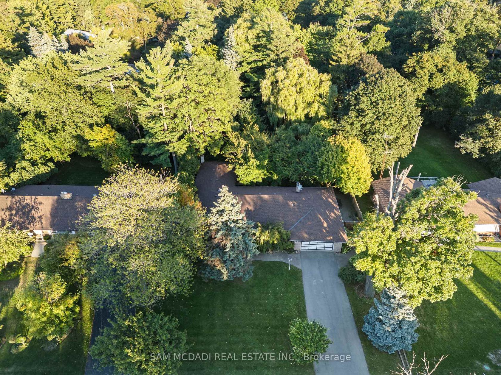 610 Kedleston Way, Lorne Park, Mississauga 