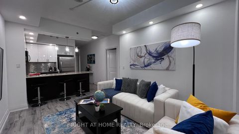 Photo 3 at 814 - 520 Steeles Avenue W, Yorkhill, Vaughan