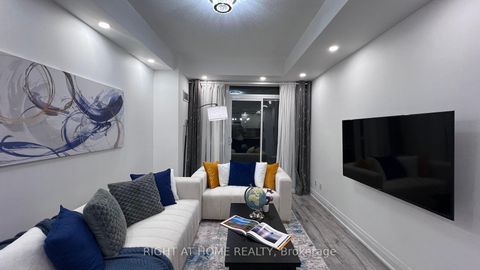 Photo 5 at 814 - 520 Steeles Avenue W, Yorkhill, Vaughan