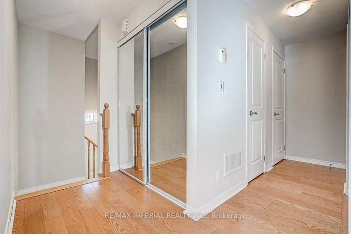 Photo 5 at 9 Ormerod Lane, Devonsleigh, Richmond Hill