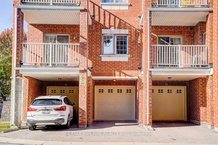 Photo 37 at 9 Ormerod Lane, Devonsleigh, Richmond Hill