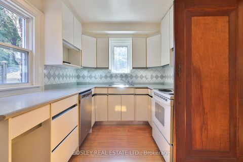 Photo 7 at 183 Mcrae Drive, Leaside, Toronto