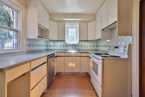 Photo 8 at 183 Mcrae Drive, Leaside, Toronto