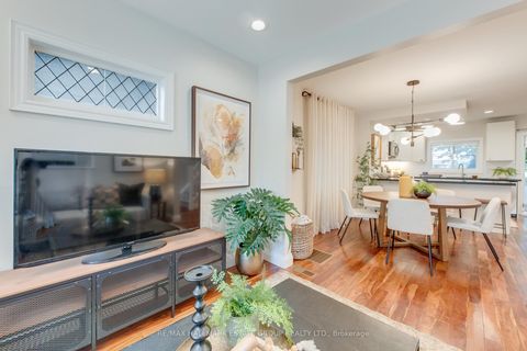 Photo 10 at 23 Caroline Avenue, South Riverdale, Toronto