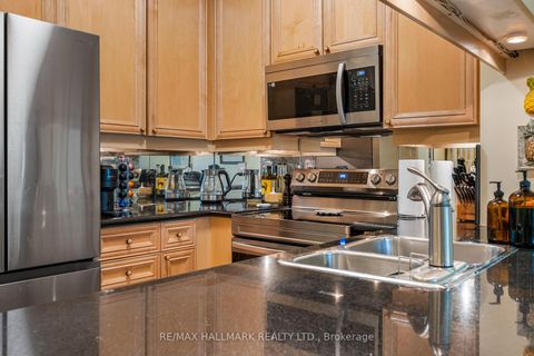 Photo 5 at 222 - 35 Boardwalk Drive, The Beaches, Toronto