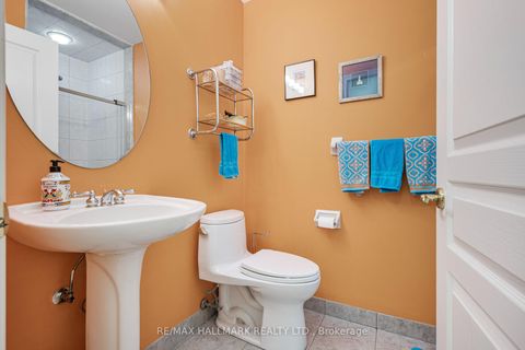 Photo 10 at 222 - 35 Boardwalk Drive, The Beaches, Toronto