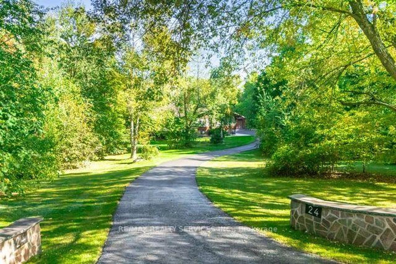 24 Cedar Drive, Rural Caledon, Caledon 
