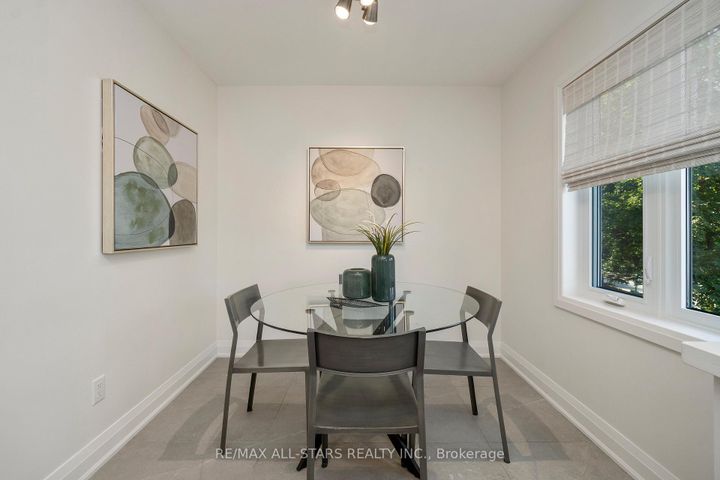 Photo 6 at 21 Rougehaven Way, Vinegar Hill, Markham