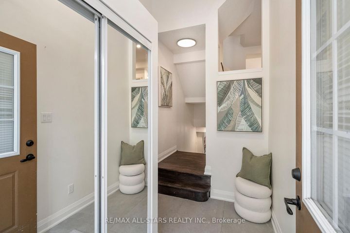 Photo 39 at 21 Rougehaven Way, Vinegar Hill, Markham