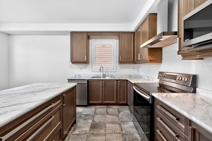 Photo 13 at 351 Humphrey Street, Waterdown, Hamilton