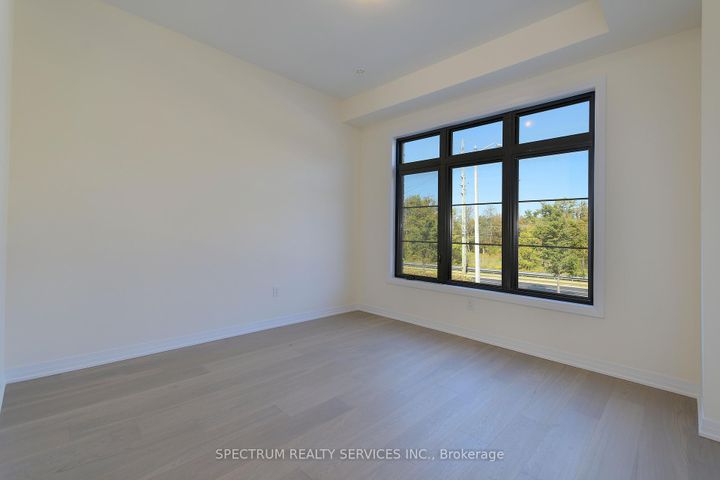 Photo 16 at 74 De La Roche Drive, Vellore Village, Vaughan