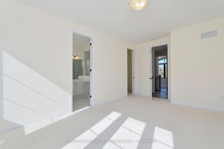 Photo 24 at 74 De La Roche Drive, Vellore Village, Vaughan