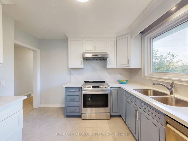 Photo 10 at 41 Goodview Road, Don Valley Village, Toronto